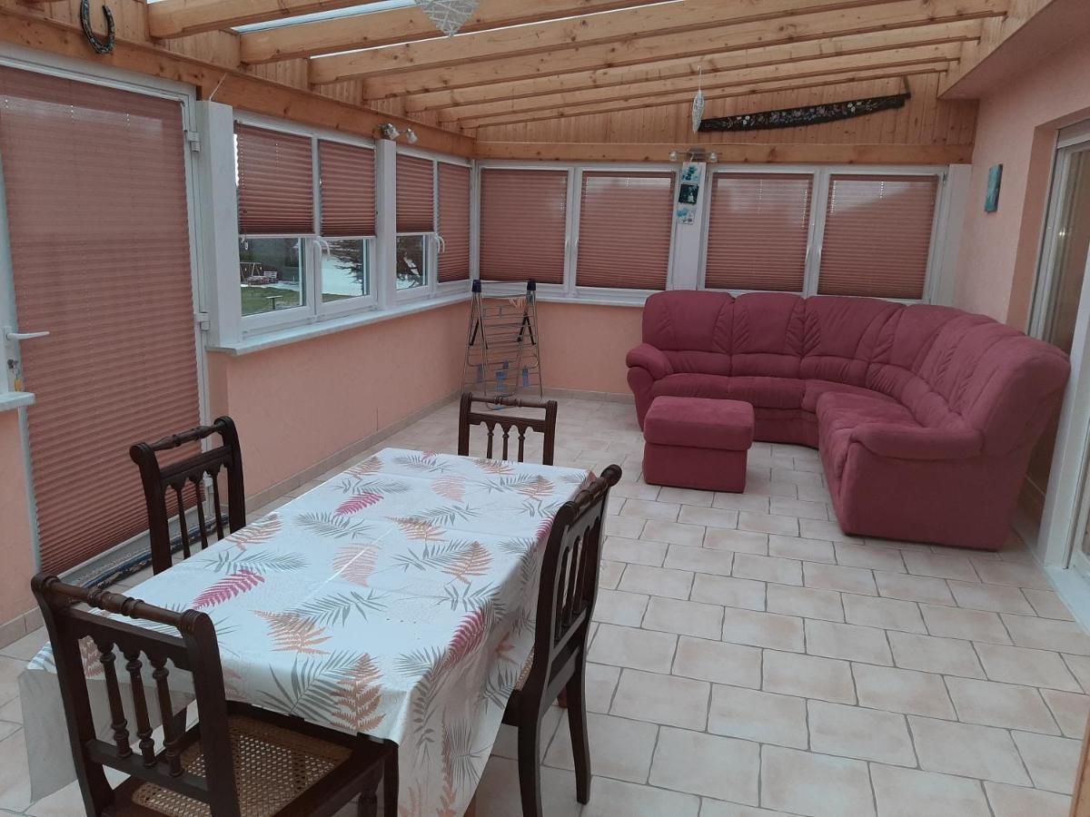 Gite Chez Lucie Guntzviller Zewnętrze zdjęcie